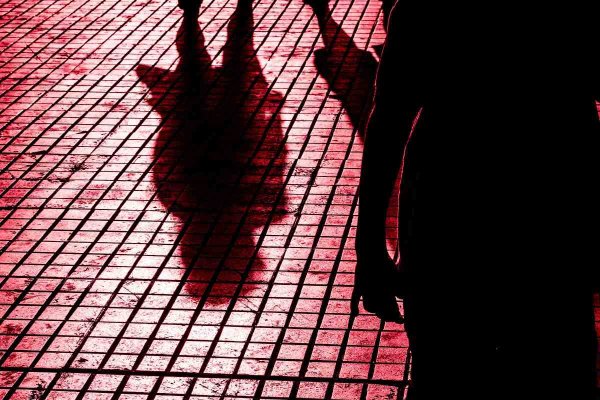 Chatbot Delivers Step-by-Step Stalking Plans, Sparking Safety Alarm